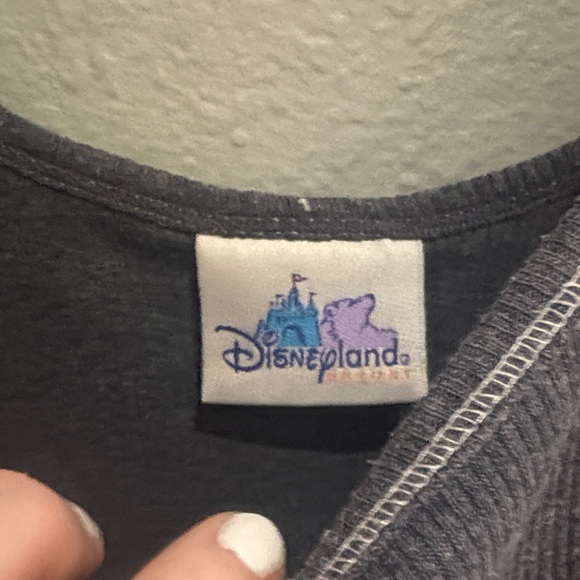 Disney Wicked Gray Women's Top - Picture 2 of 3